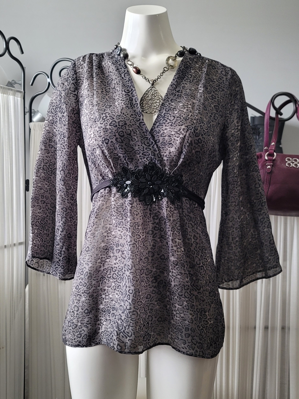 ELEGANT Nicole Miller Gray Leopard Print  Top with Beaded Waist Accent in Small